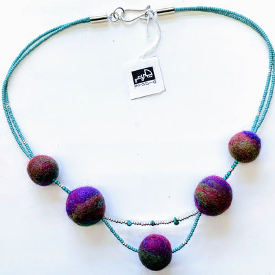 DS-121 Turquoise Beaded Felt Necklace