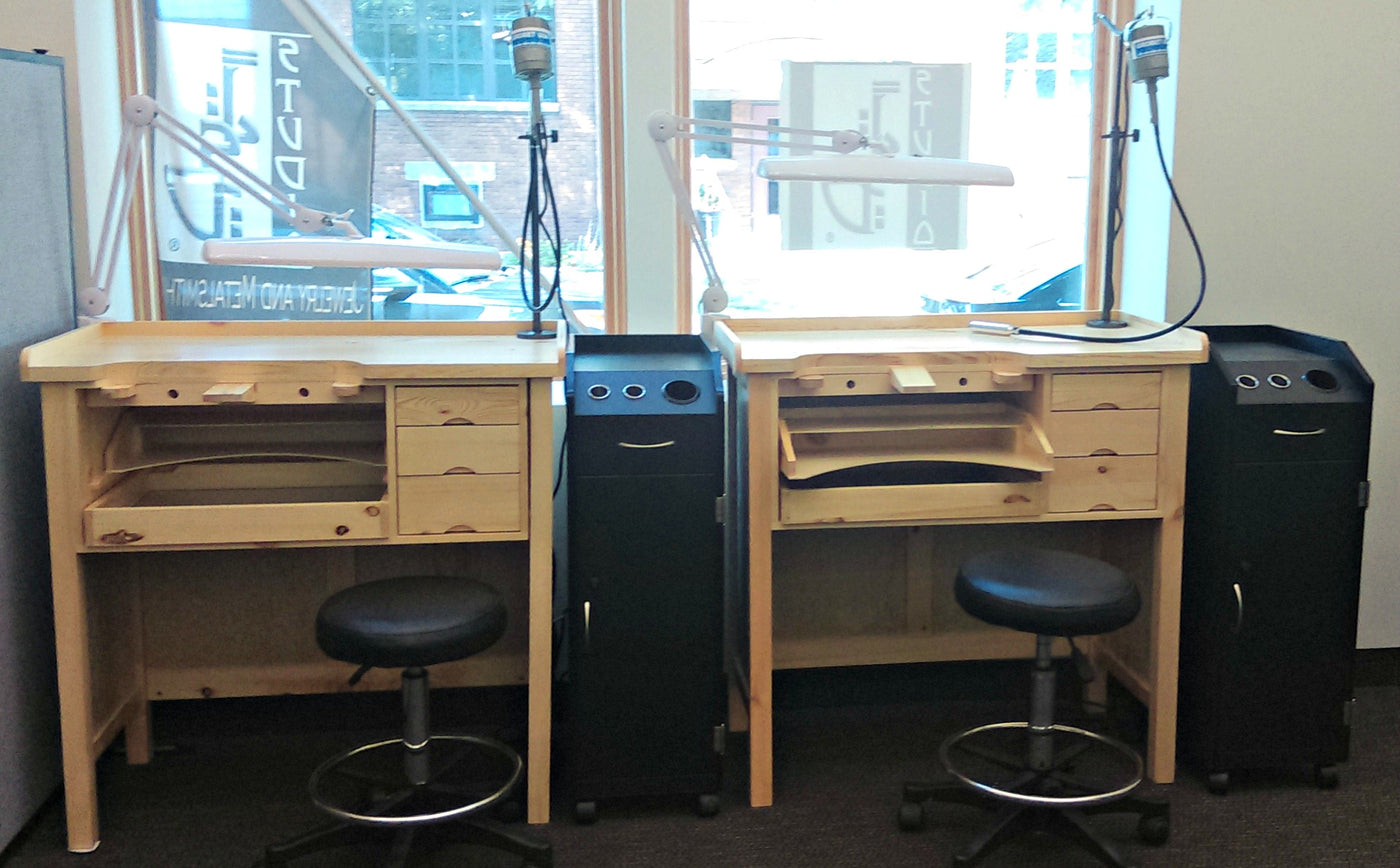 Employee Bench Rental – Studio JSD