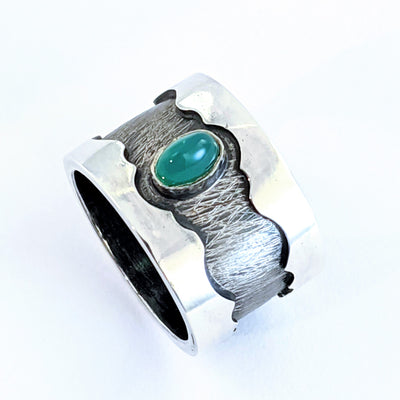 RSD-042 SS Wide Ring with Chalcedony