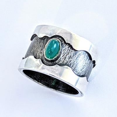 RSD-042 SS Wide Ring with Chalcedony