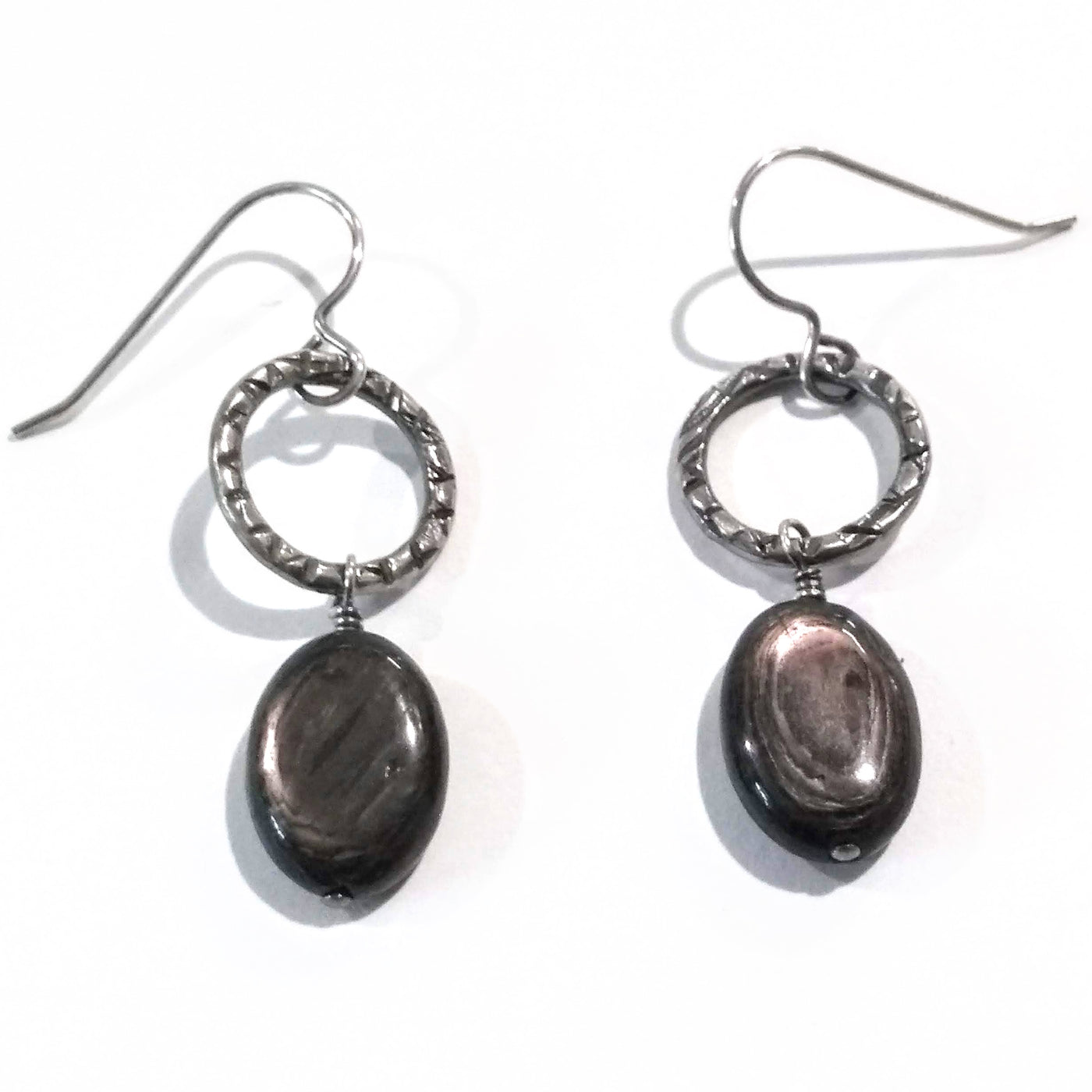 SA-067 Textured Ring w/Large Hypersthene Drop Earrings