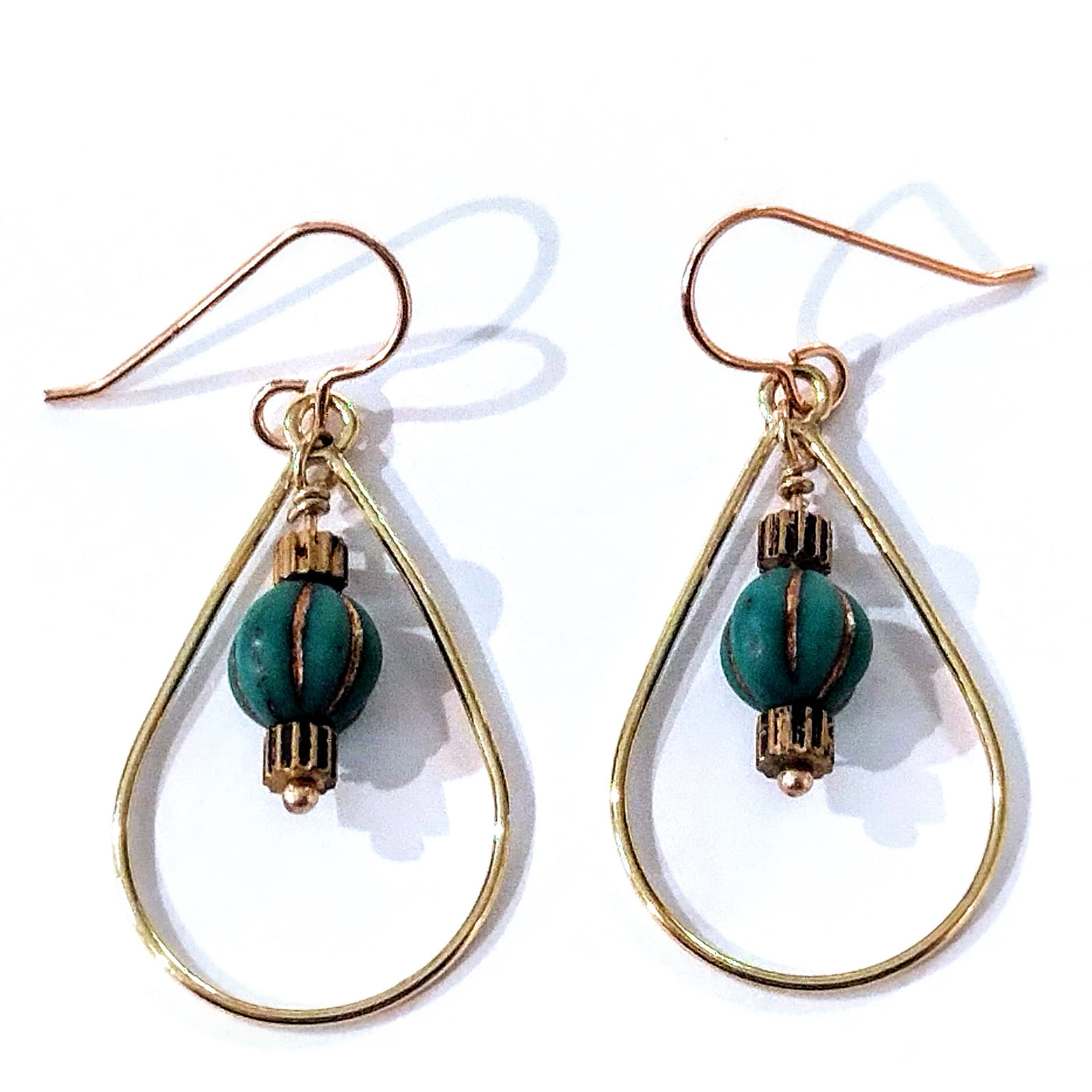 DS-321 Teardrop Earring w/Vintage Beads-Brass