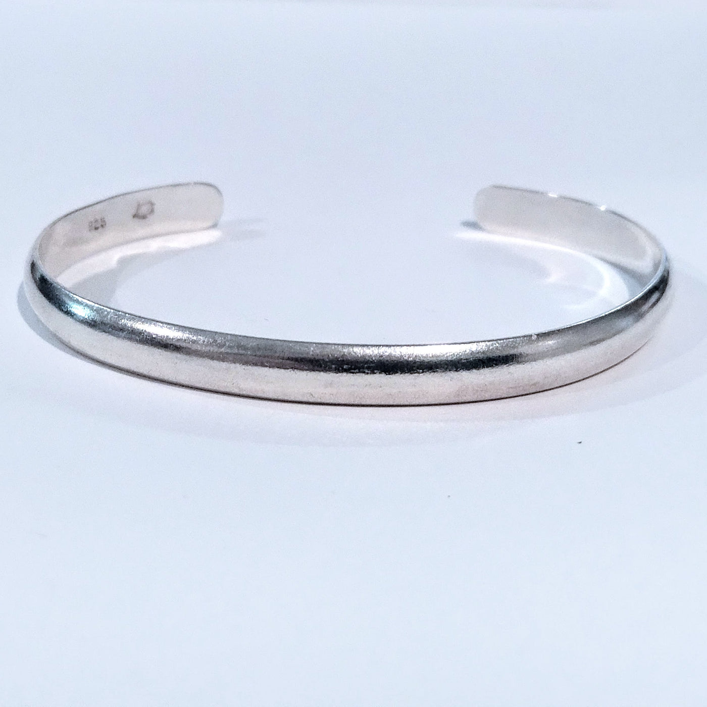 DJT-017 Sterling Cuff Half Round