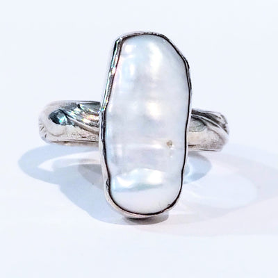 SA-028 Pearl Ring