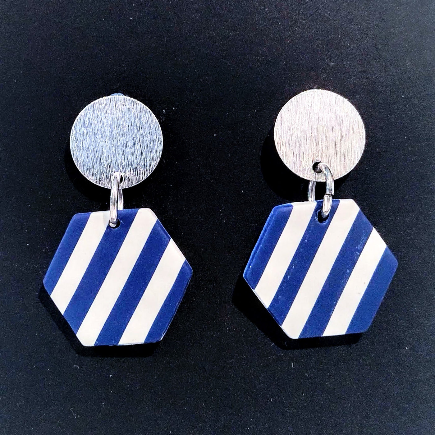 LA-006 Navy and White Striped Hexigon earrings