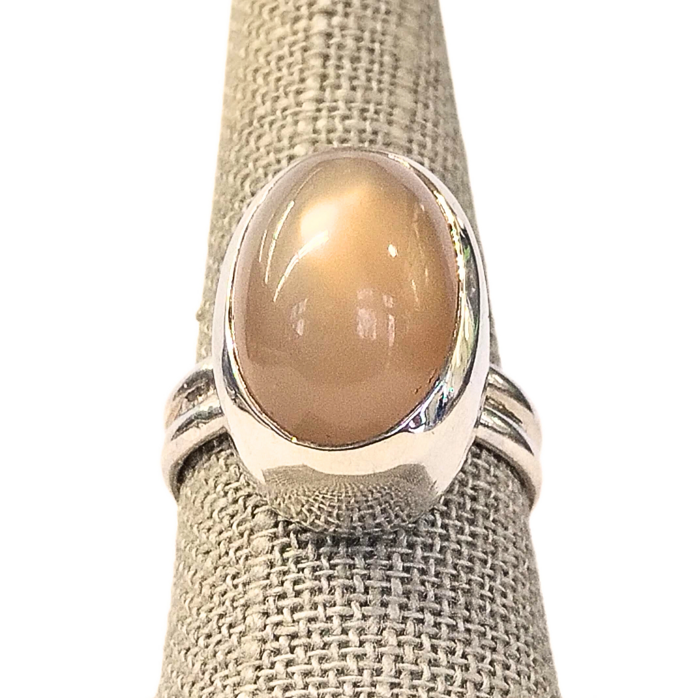 RSD-088 Peach Moonstone Ring