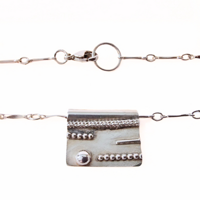 RB2-005 SS Rectangle Pendant with Dotted Lines
