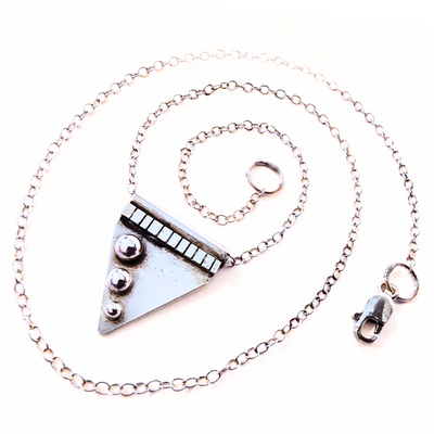RB2-007 SS Three Dot Triangle Pendant