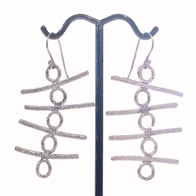 VC-114 O and Stick Earring Fine Silver