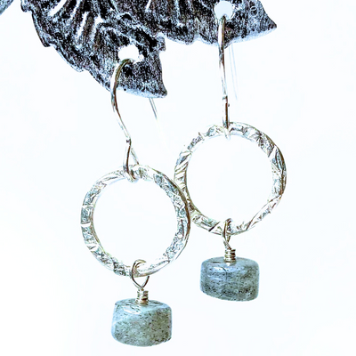 SA-053 Textured Ring Earrings w/Cylinder Labradorite