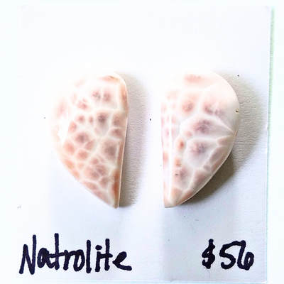 NAT-1001 Natrolite Cab Pair