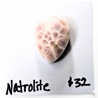 NAT-1003 Natrolite Cab