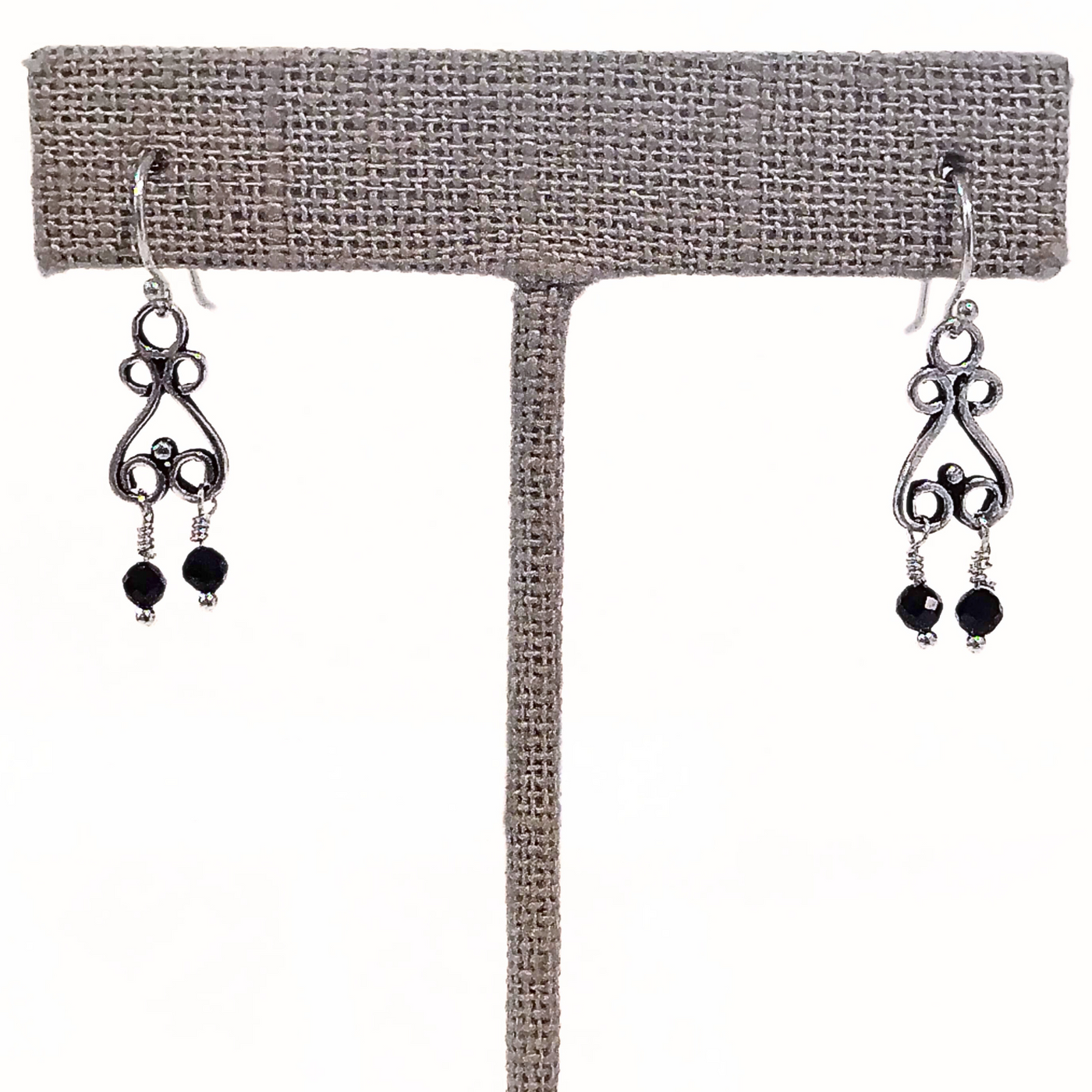 DJT-028 Spinel Seed Bead Earring Sterling