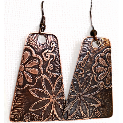 LEE-047 Etched Flower Copper Earring