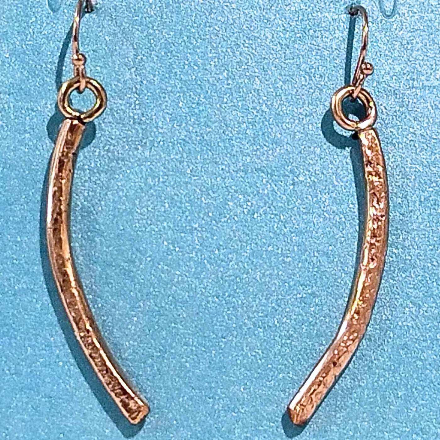 VC-111 Rose Gold Filled Curved Earring