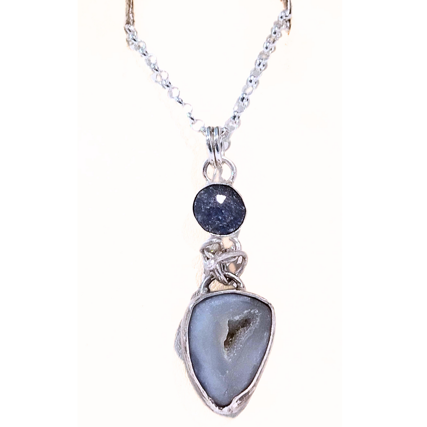 JEM-068 Blue Druzy Agate and Sapphire Pendant