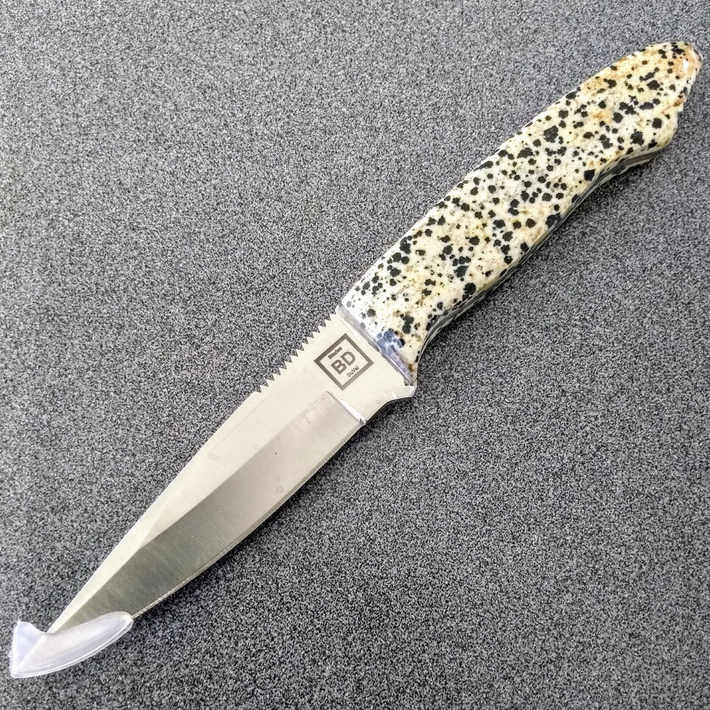 LOC-12 Hunting Knife, Dalmation Stone