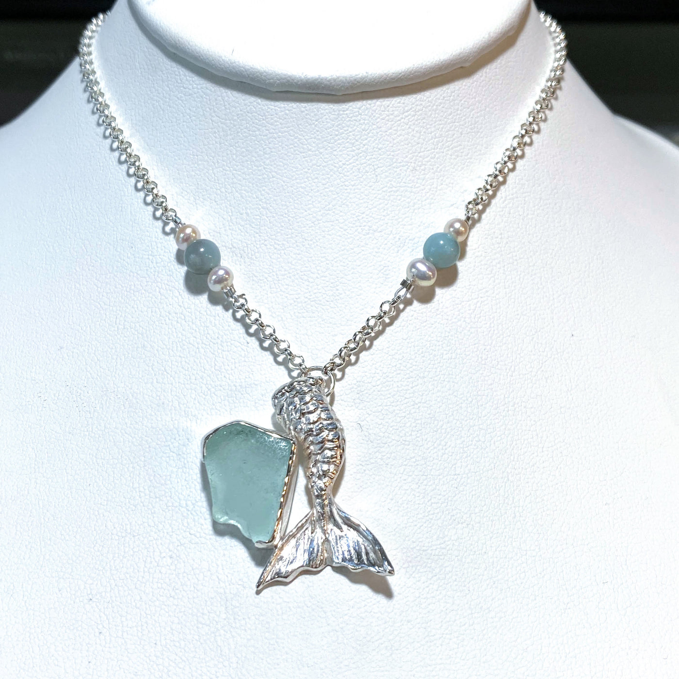 DS-112 Beach Glass Mermaid Necklace