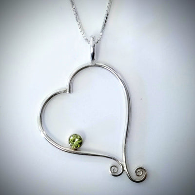 JSD-6039 Open Heart Pendant (Green)