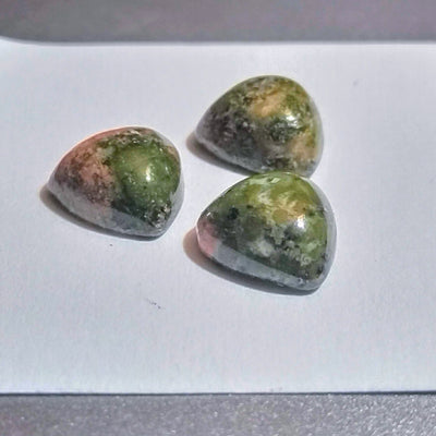 UNK-1002 Unakite Cab Trio