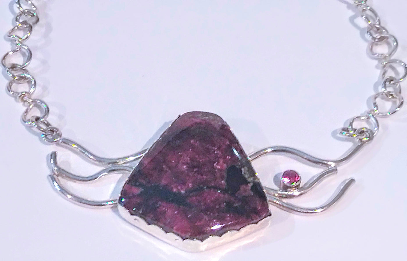 VC-093 - Eudialyte & Garnet Wave Pendant with Fine Silver Chain