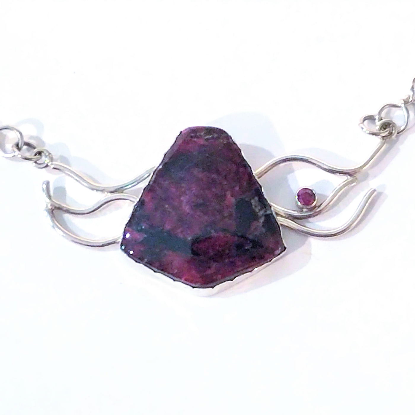 VC-093 - Eudialyte & Garnet Wave Pendant with Fine Silver Chain