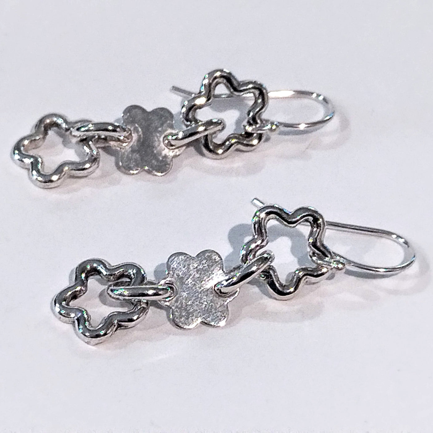 SM-331 Cascading Flowers Earring SS