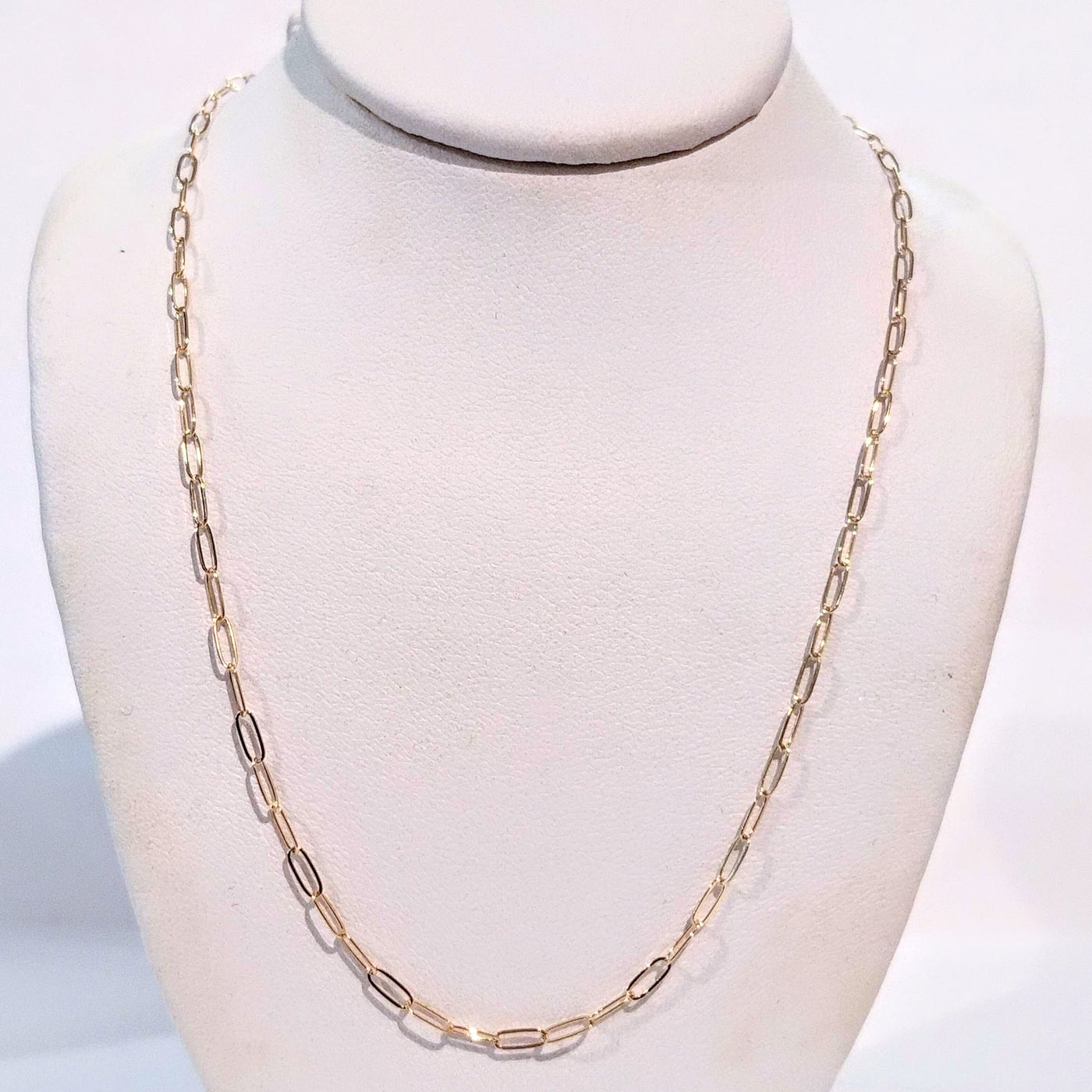 18" GF Drawn Flat Clip Chain