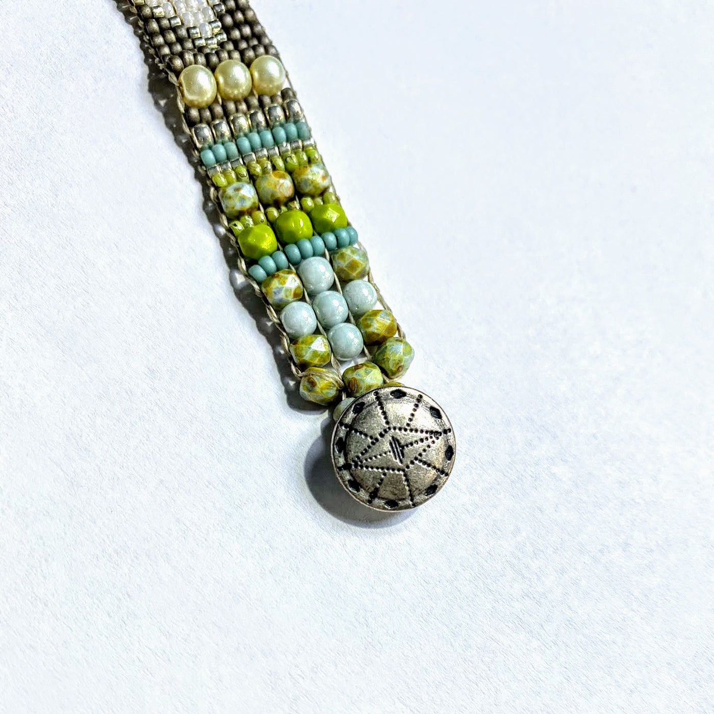 JEM-019 Green/Olive Beaded Bracelet